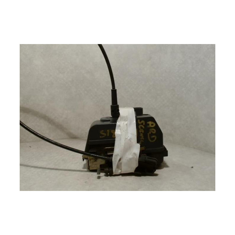 Serrure arriere droit RENAULT SCENIC 2 PHASE 1 d’occasion