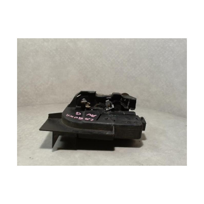 Serrure avant gauche RENAULT LAGUNA 1 PHASE 1 d’occasion