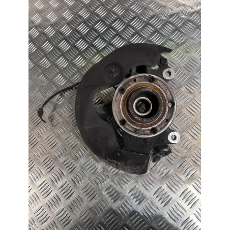Moyeu avant droit PEUGEOT 308 2 SW PHASE 1 BREAK d’occasion