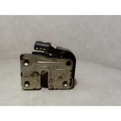 Serrure avant gauche RENAULT CLIO 2 PHASE 1 d’occasion