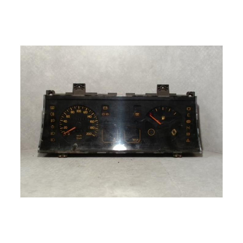 Compteur RENAULT 1.7 90 8V d’occasion