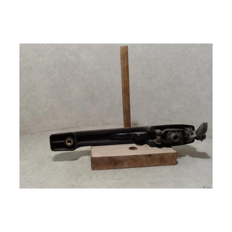 Poignee porte avant gauche SEAT IBIZA 1 PHASE 1 d’occasion