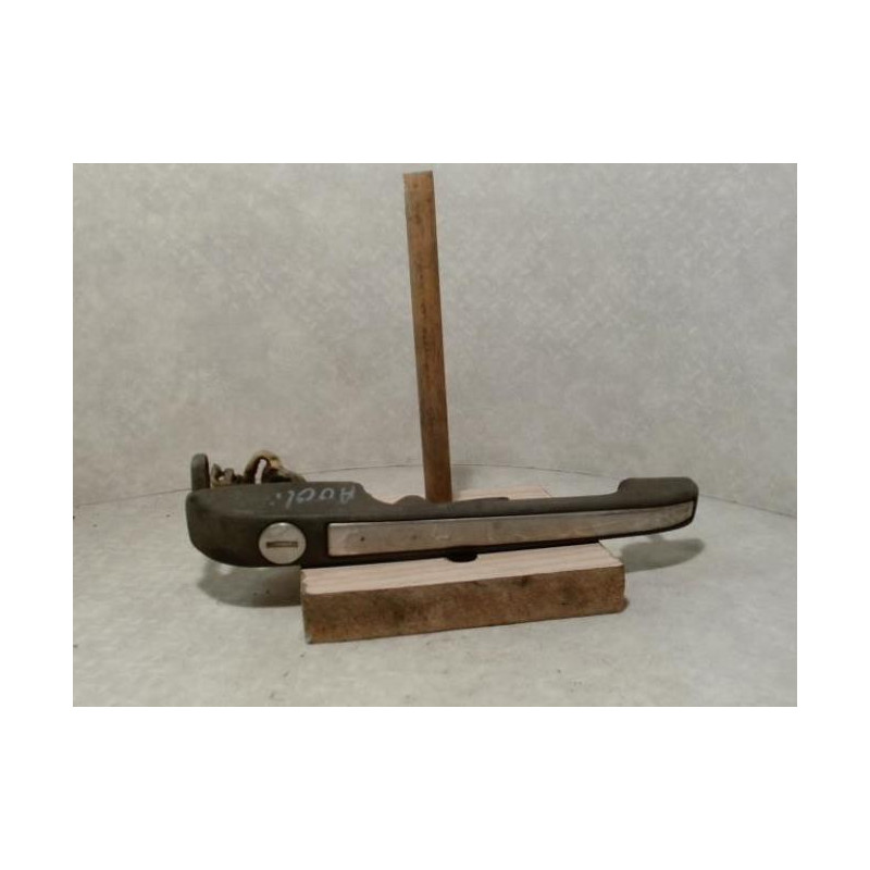 Poignee porte avant droit RENAULT CLIO 1 PHASE 1 d’occasion