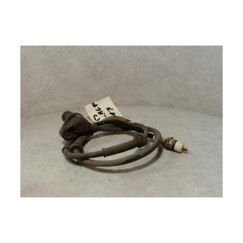 Capteur ABS arriere droit RENAULT CLIO 2 PHASE 2 d’occasion