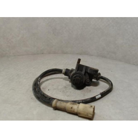Capteur ABS avant gauche OPEL TIGRA 1 COUPE d’occasion