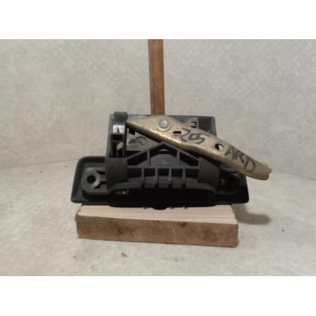 Poignee porte arriere droit PEUGEOT 205 PHASE 1 d’occasion