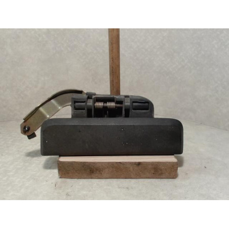 Poignee porte avant droit PEUGEOT 205 PHASE 1 d’occasion