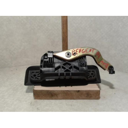 Poignee porte avant droit PEUGEOT 205 PHASE 1 d’occasion