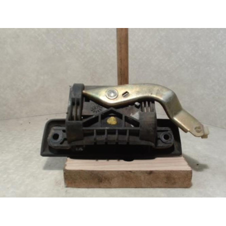 Poignee porte avant droit PEUGEOT 205 PHASE 1 d’occasion
