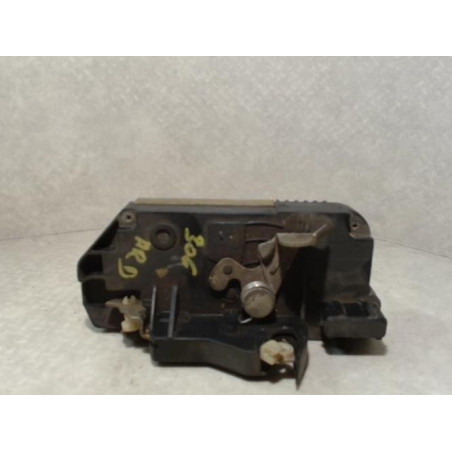 Serrure arriere droit PEUGEOT 306 PHASE 1 d’occasion