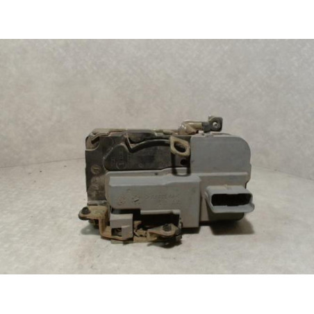 Serrure avant droit PEUGEOT 206 PHASE 1 d’occasion