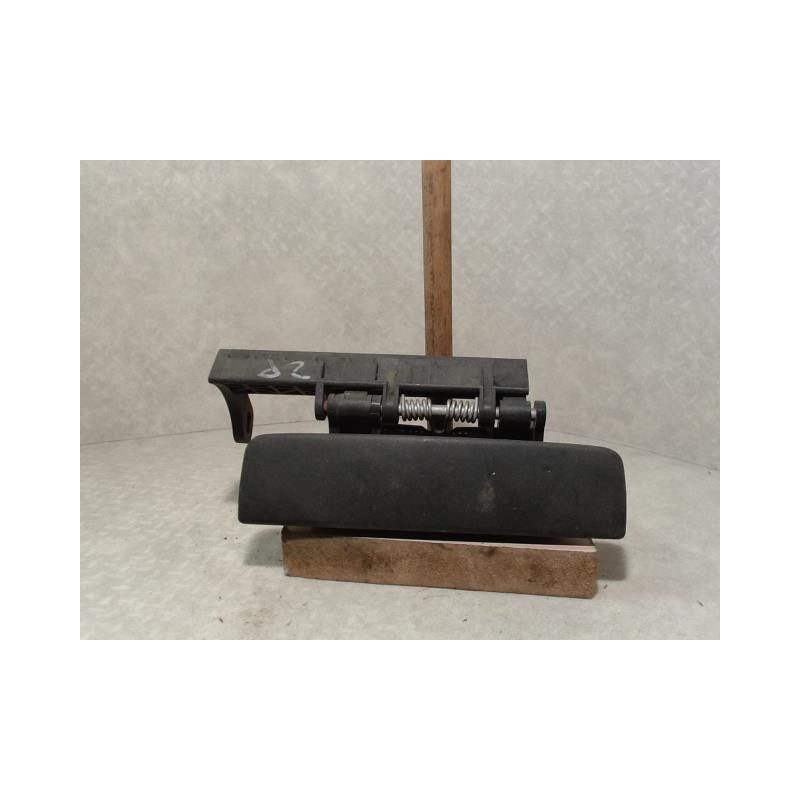 Poignee porte avant droit PEUGEOT 306 PHASE 2 d’occasion
