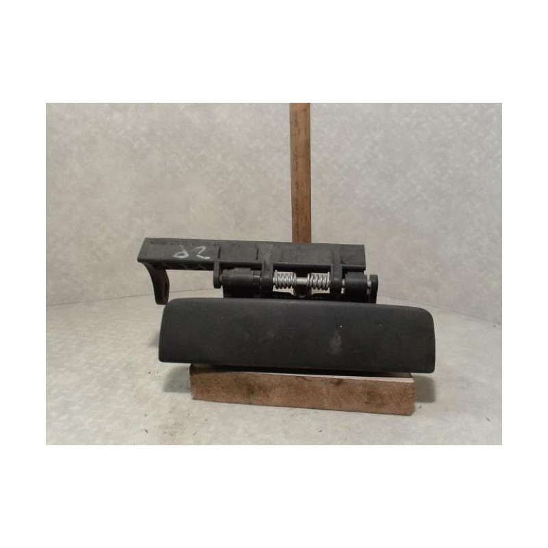 Poignee porte avant droit PEUGEOT 306 PHASE 2 d’occasion