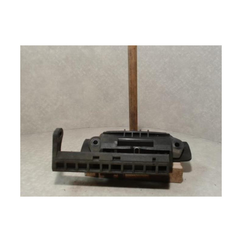 Poignee porte avant droit PEUGEOT 306 PHASE 2 d’occasion