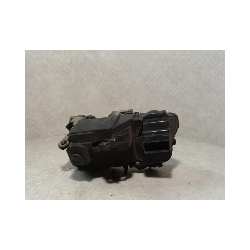 Serrure avant gauche PEUGEOT 306 PHASE 1 d’occasion