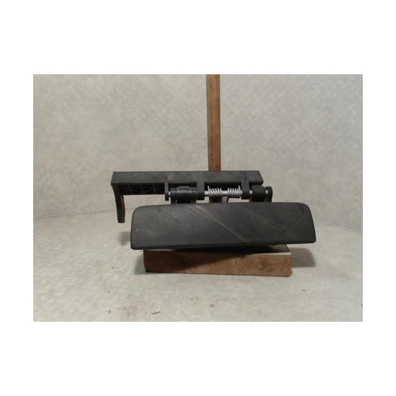 Poignee porte avant droit PEUGEOT 306 PHASE 1 d’occasion