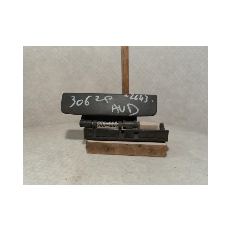 Poignee porte avant droit PEUGEOT 306 PHASE 1 d’occasion
