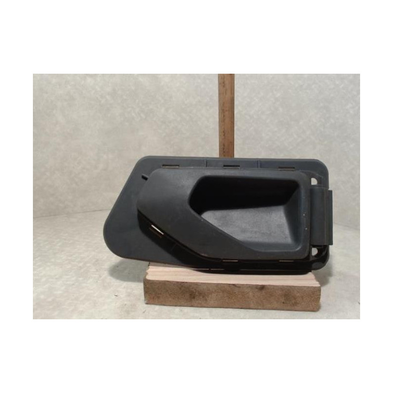 Poignee interieur avant droit PEUGEOT 306 PHASE 1 d’occasion