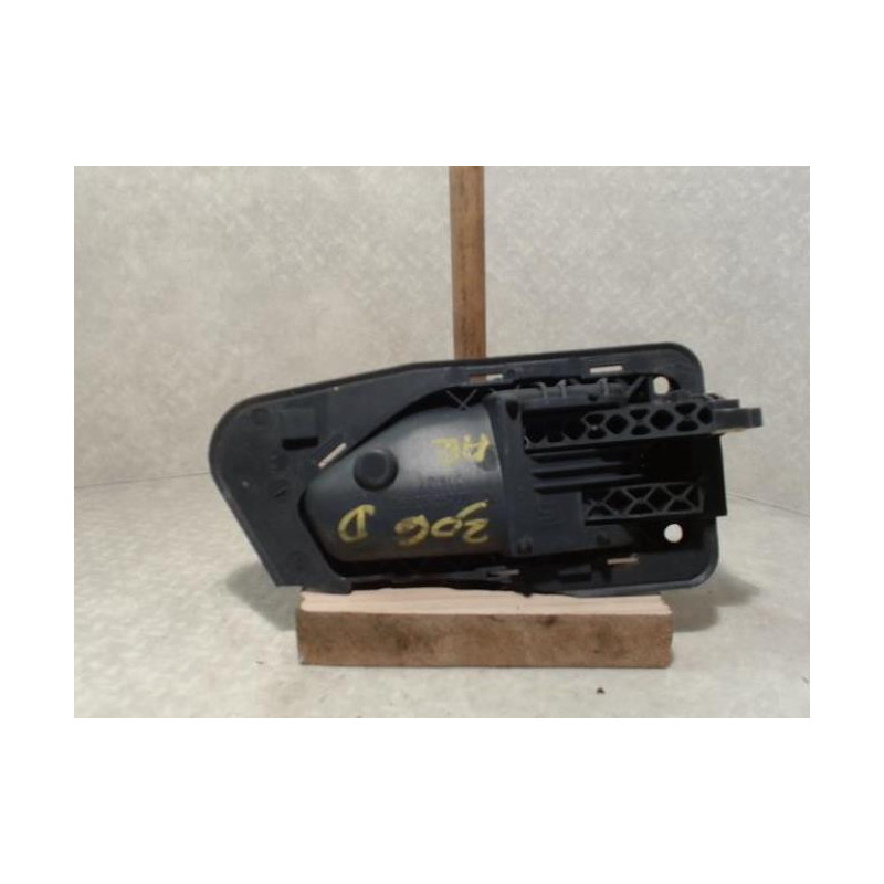 Poignee interieur arriere droit PEUGEOT 306 PHASE 1 d’occasion