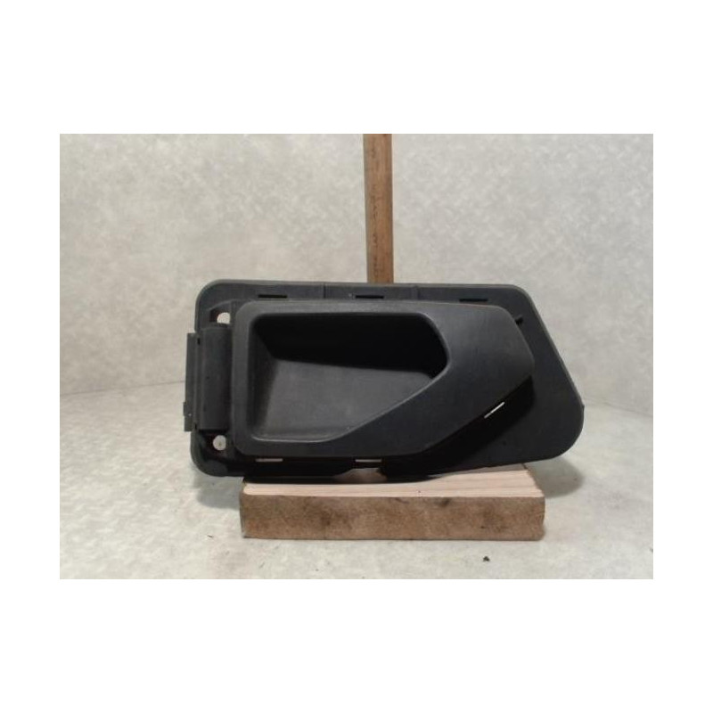 Poignee interieur avant gauche PEUGEOT 306 PHASE 1 d’occasion
