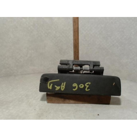 Poignee porte arriere droit PEUGEOT 306 PHASE 1 d’occasion
