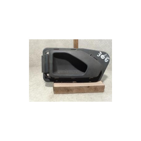 Poignee interieur avant droit PEUGEOT 306 PHASE 2 d’occasion