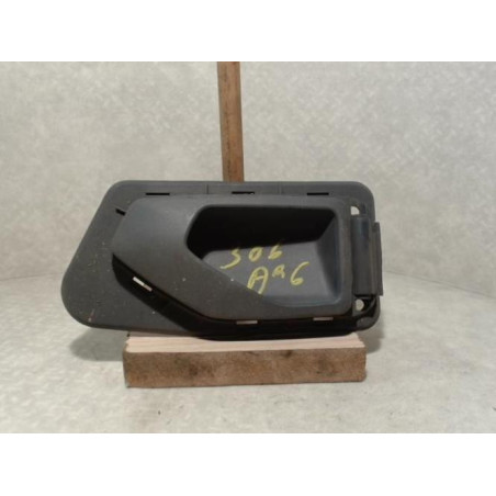 Poignee interieur arriere gauche PEUGEOT 306 PHASE 2 d’occasion