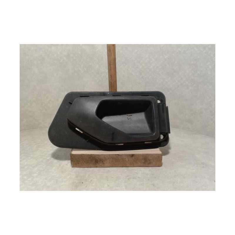 Poignee interieur avant droit PEUGEOT 306 PHASE 2 d’occasion