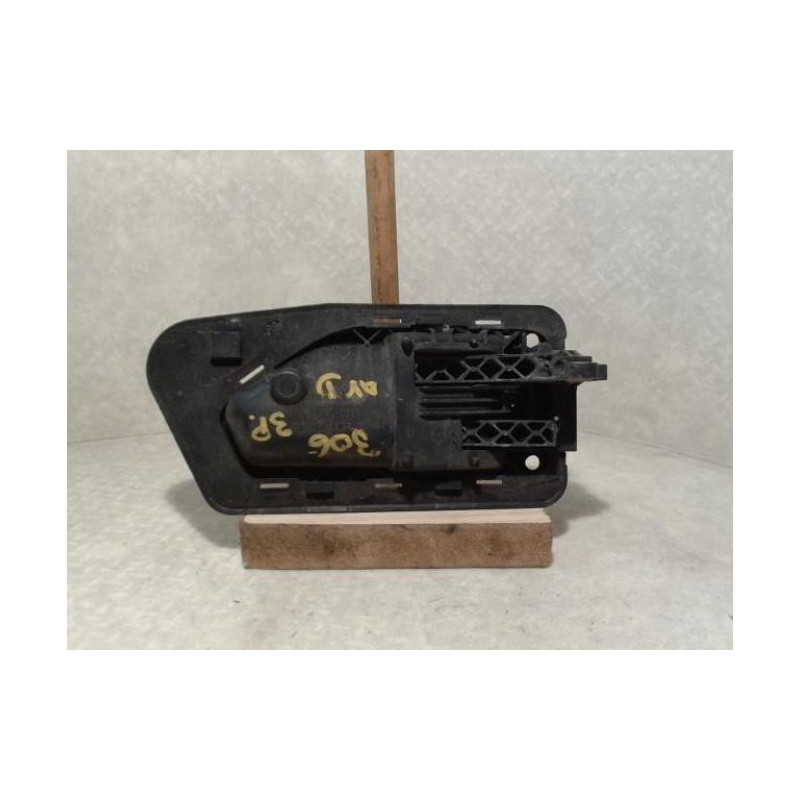Poignee interieur avant droit PEUGEOT 306 PHASE 2 d’occasion