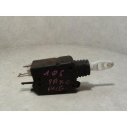 Fermeture non centralisee avant gauche PEUGEOT 106 PHASE 1 d’occasion