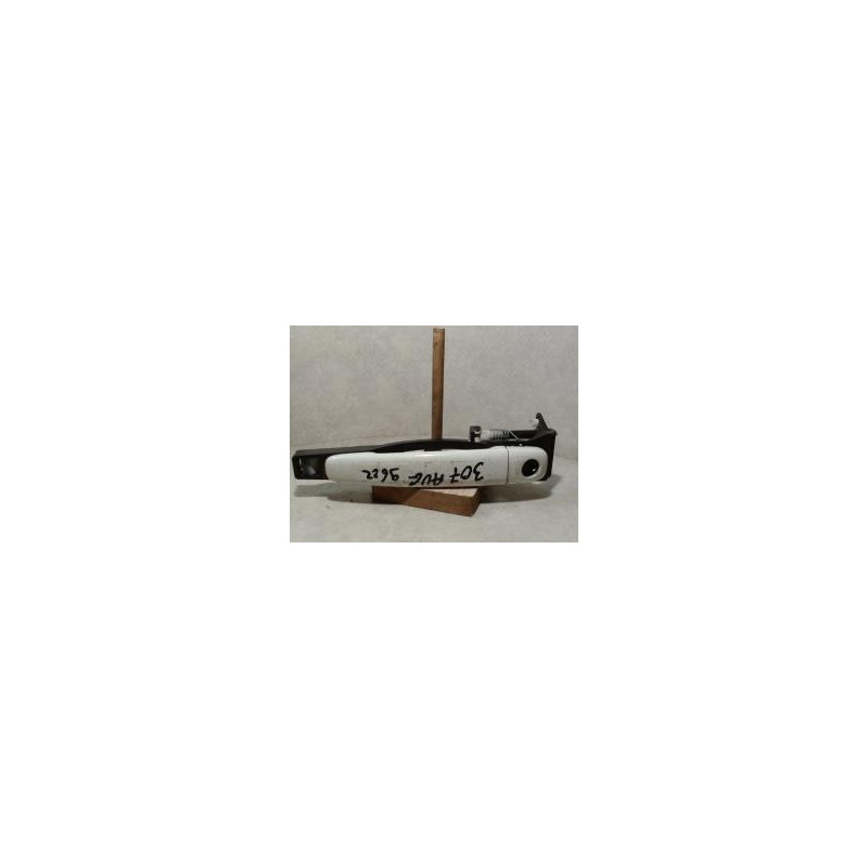 Poignee porte avant gauche PEUGEOT 307 PHASE 1 d’occasion