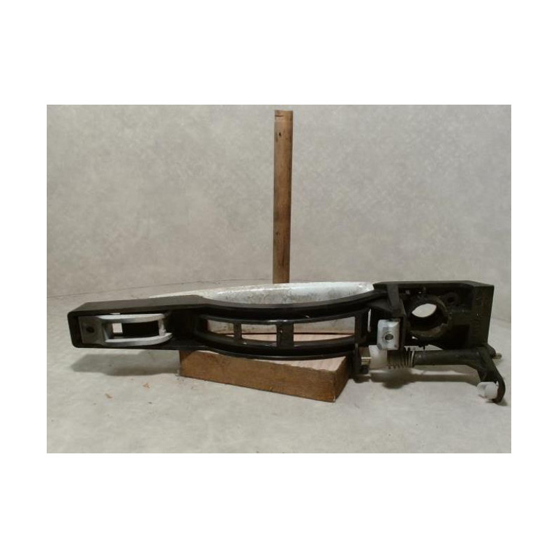 Poignee porte avant gauche PEUGEOT 307 PHASE 1 d’occasion