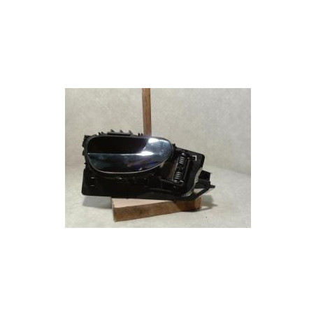 Poignee interieur avant droit PEUGEOT 307 PHASE 1 BREAK d’occasion