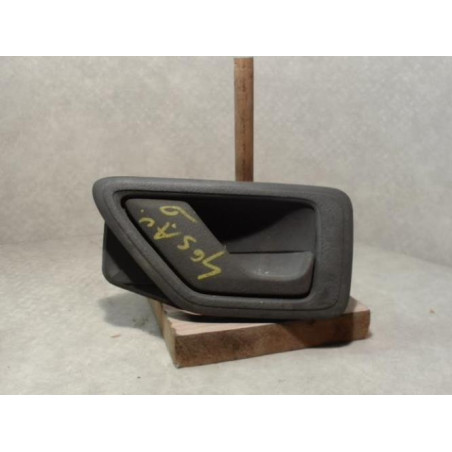 Poignee interieur avant droit PEUGEOT 405 PHASE 1 d’occasion