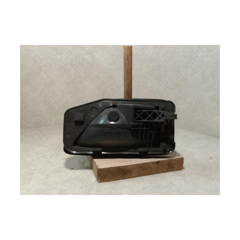 Poignee interieur avant droit PEUGEOT 405 PHASE 1 d’occasion