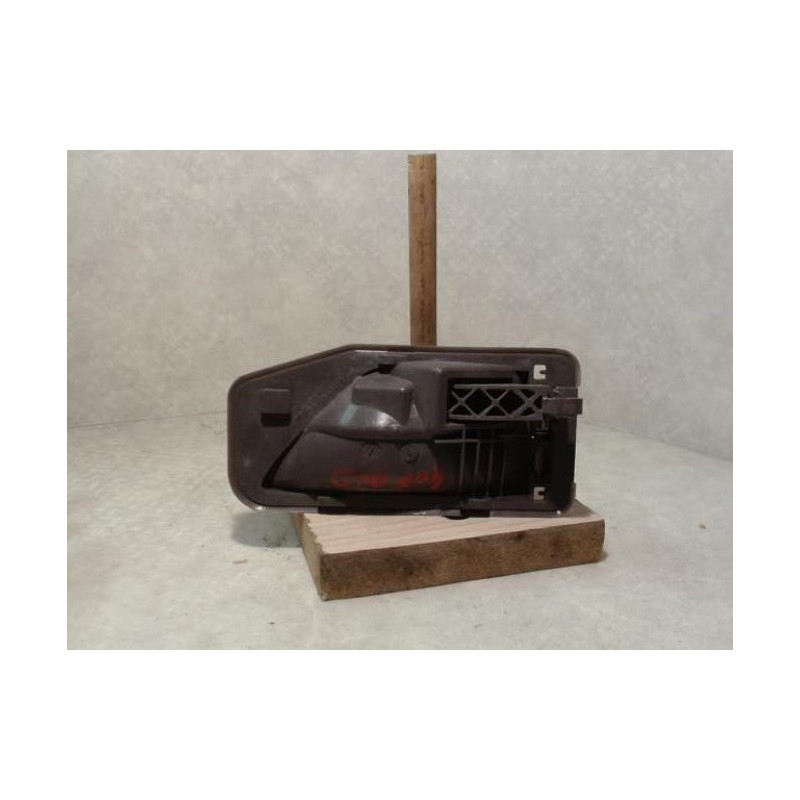 Poignee interieur avant droit PEUGEOT 405 PHASE 1 d’occasion