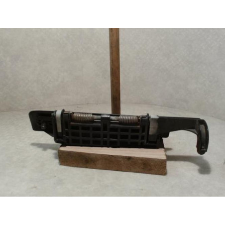 Poignee porte arriere droit PEUGEOT 605 PHASE 1 d’occasion