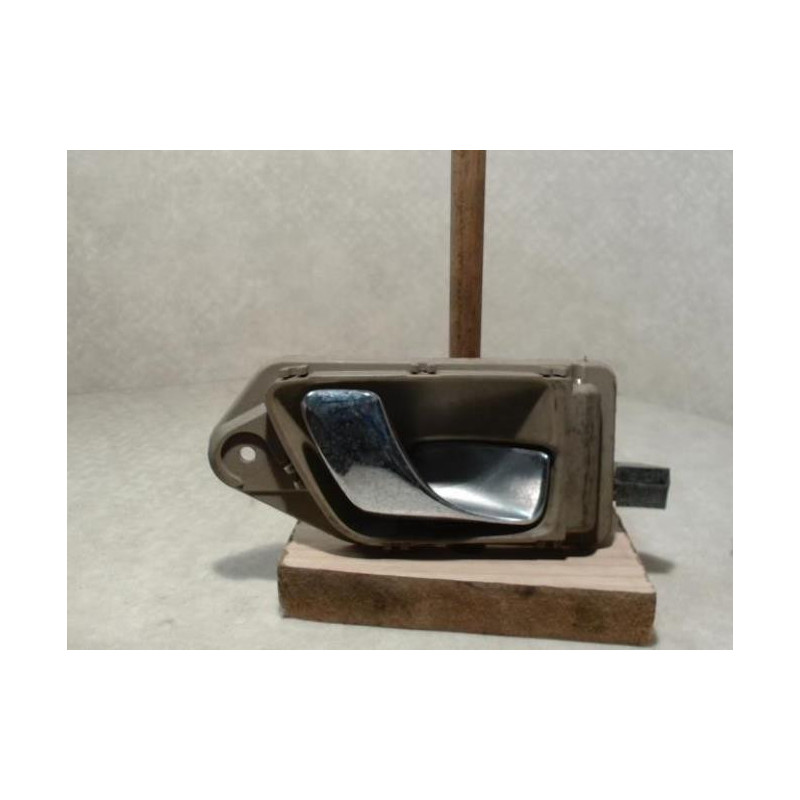 Poignee interieur avant droit PEUGEOT  d’occasion