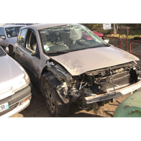 Poignee porte avant gauche RENAULT MEGANE 2 PHASE 2 d’occasion