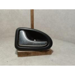 Poignee interieur avant gauche RENAULT CLIO 2 PHASE 1 d’occasion
