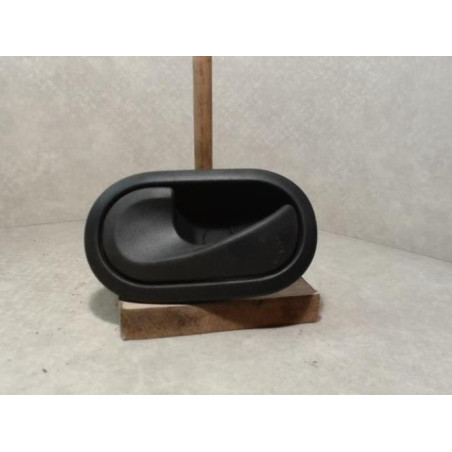 Poignee interieur avant gauche RENAULT TWINGO 1 PHASE 3 d’occasion