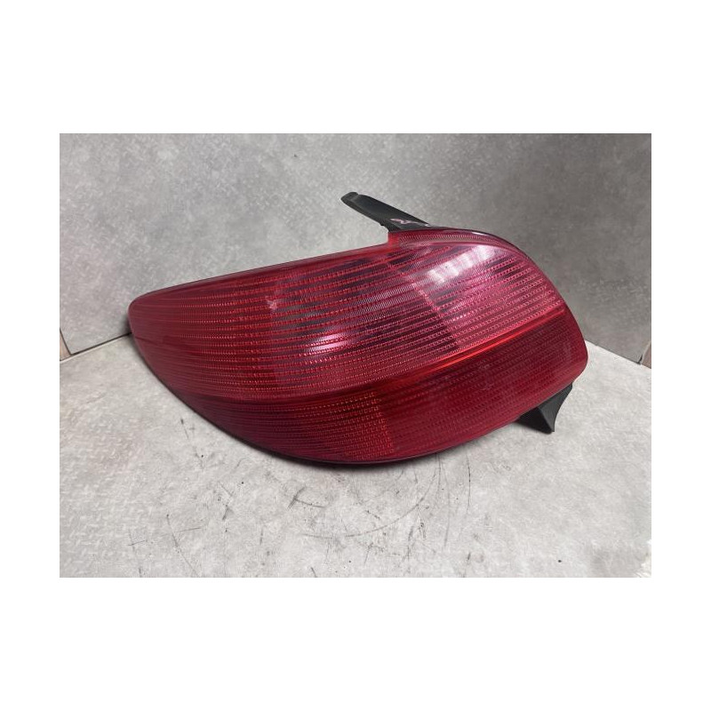 Feu arriere principal gauche (feux) PEUGEOT 206 PHASE 1 d’occasion