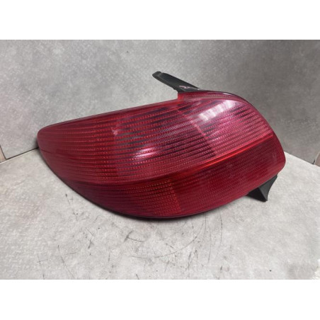 Feu arriere principal gauche (feux) PEUGEOT 206 PHASE 1 d’occasion