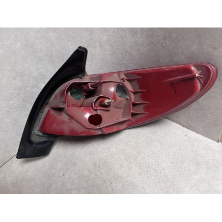 Feu arriere principal gauche (feux) PEUGEOT 206 PHASE 1 d’occasion