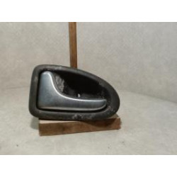 Poignee interieur avant gauche RENAULT CLIO 2 PHASE 1 d’occasion