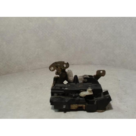 Serrure arriere droit RENAULT CLIO 1 PHASE 2 d’occasion