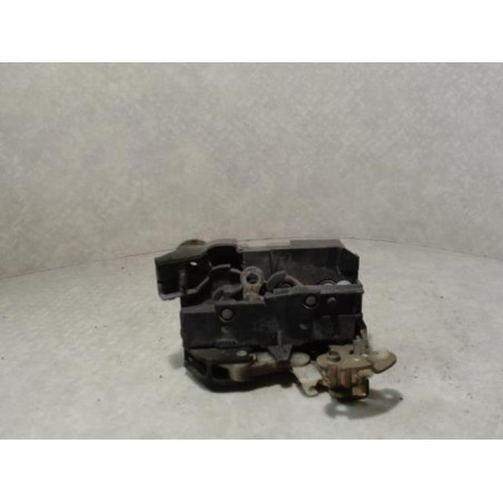 Serrure arriere droit RENAULT CLIO 1 PHASE 2 d’occasion