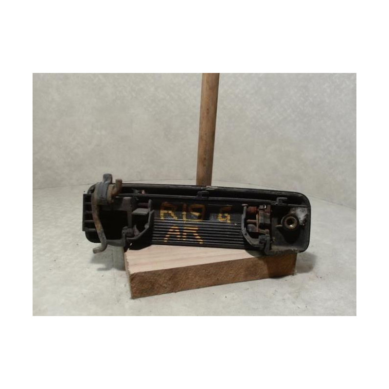 Poignee porte arriere gauche RENAULT R19 PHASE 1 d’occasion