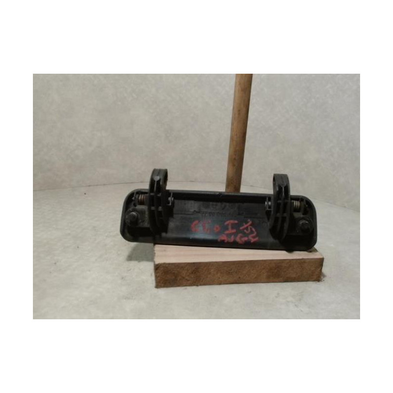 Poignee porte avant gauche RENAULT CLIO 1 PHASE 2 d’occasion