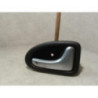 Poignee interieur avant droit RENAULT CLIO 2 PHASE 2 d’occasion